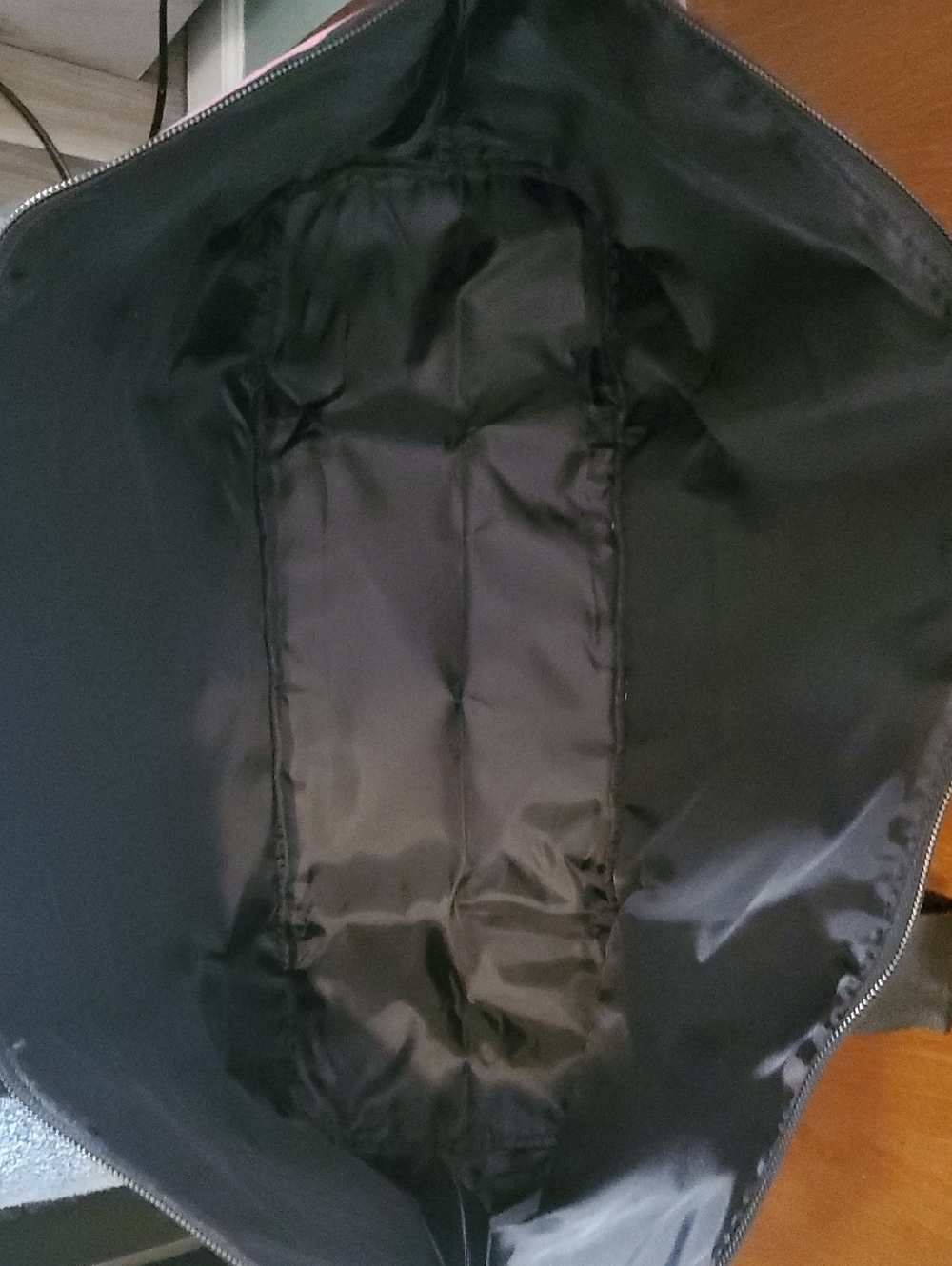 Victoria's Secret Weekend Travel Bag - Picture 3 of 16
